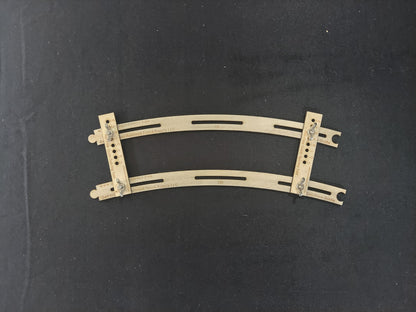 Curved Rail-Flow Track Alignment Guides
